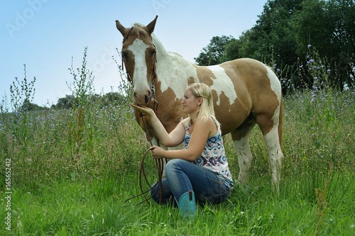 mit dem pferd unterwegs photo