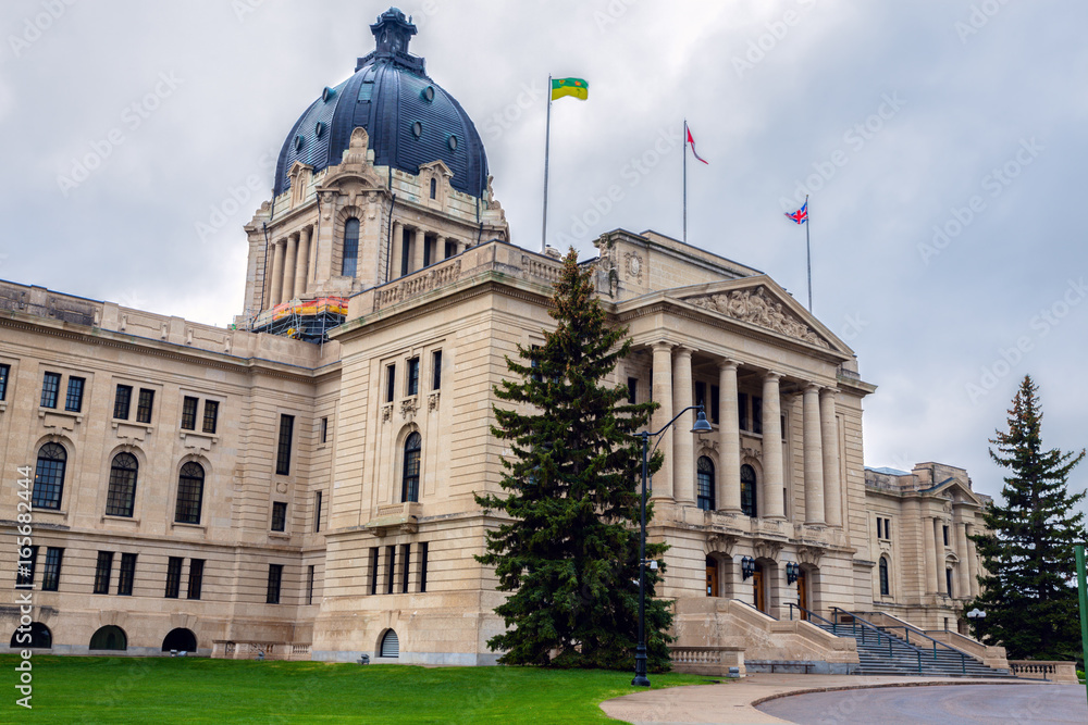 Obraz premium Saskatchewan Legislative Building in Regina