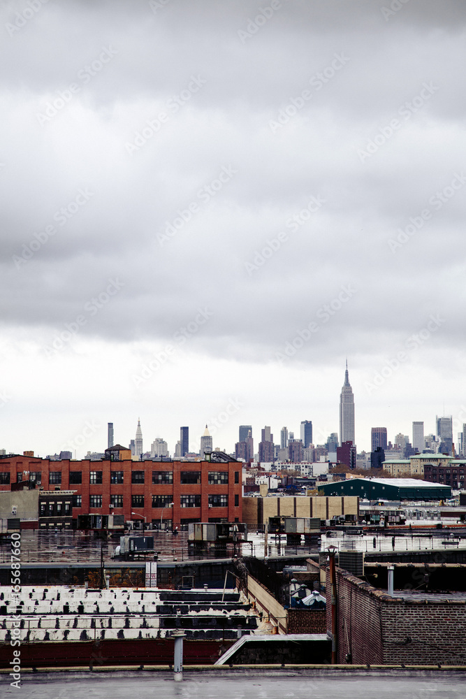 Manhatan Skyline Viewd from Brooklyn