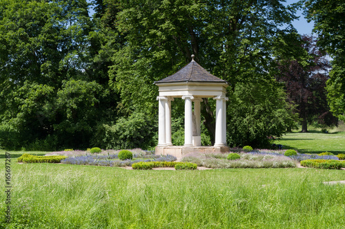 Temple in the classical park of Tiefurt © Circumnavigation