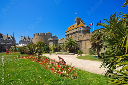 die Burg in Saint-Malo in der Bretagne, Frankreich - castle of Saint-Malo in Brittany