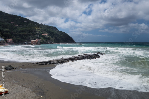 Cinque Terre Brandung 