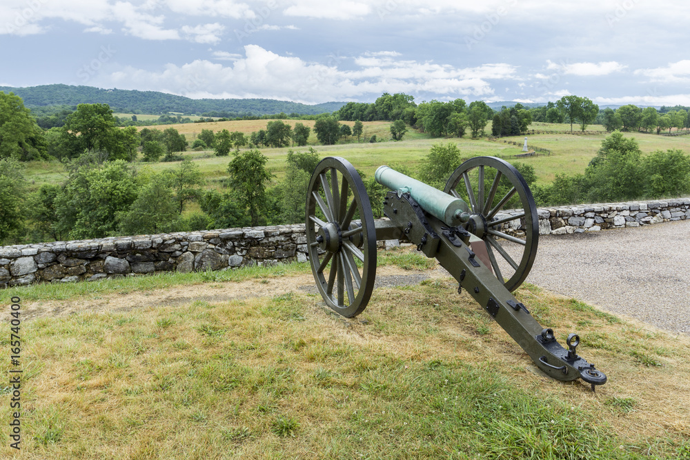 Canon at Antietam civil war site.