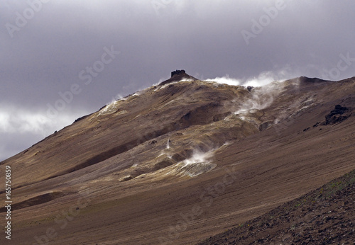 Fotografie top of the Namafjall - geothermar area in northern Iceland