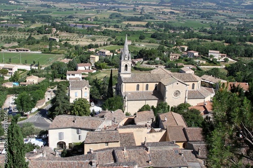 Le village de Bonnieux en Provence dans le Vaucluse
