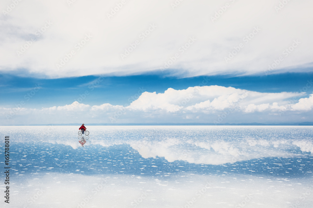 Mirror surface on the salt flat Salar de Uyuni, Altiplano, Bolivia