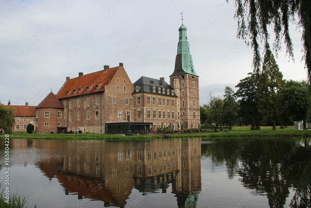 Das Wasserschloss Raesfeld im Münsterland Das Wasserschloss Raesfeld im Münsterland