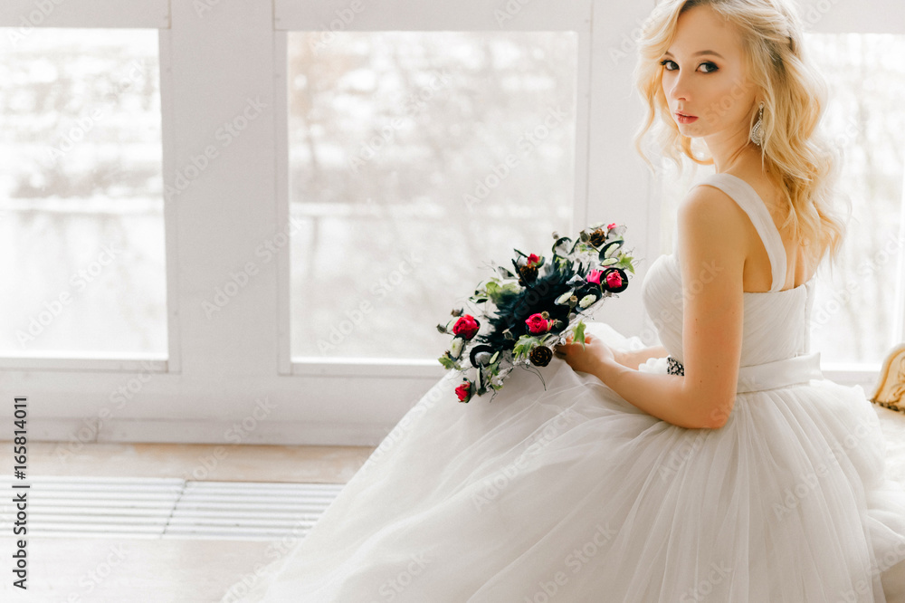 Bridal Accessories | Wedding Accessories | Karen Willis Holmes