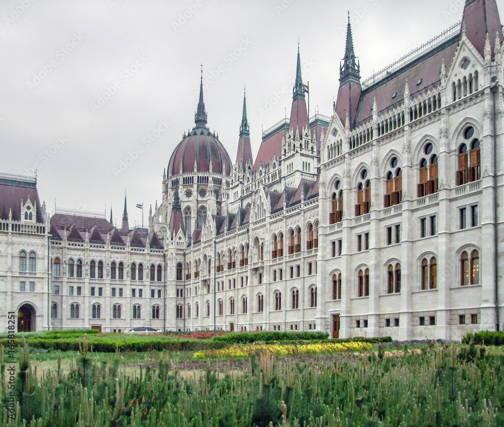 Fototapeta premium Hungarian Parliament Building