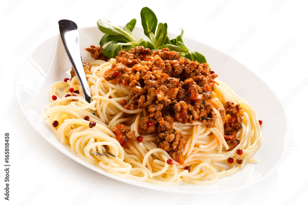 Pasta with meat, tomato sauce and vegetables