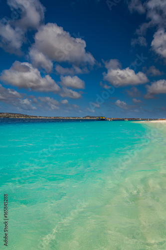 Fototapeta Naklejka Na Ścianę i Meble -  Klein Bonaire Beach, capture in this beautiful island close to the Capital of Bonaire, Kralendijk island of the Netherlands Caribbean, with its paradisiac beaches and water.