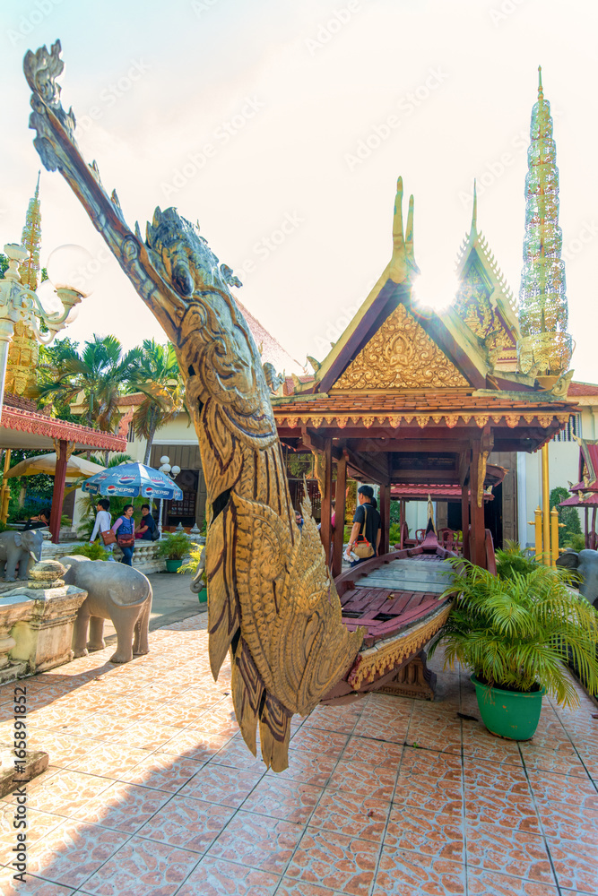 Fototapeta premium Dragon Boat in Cambodia