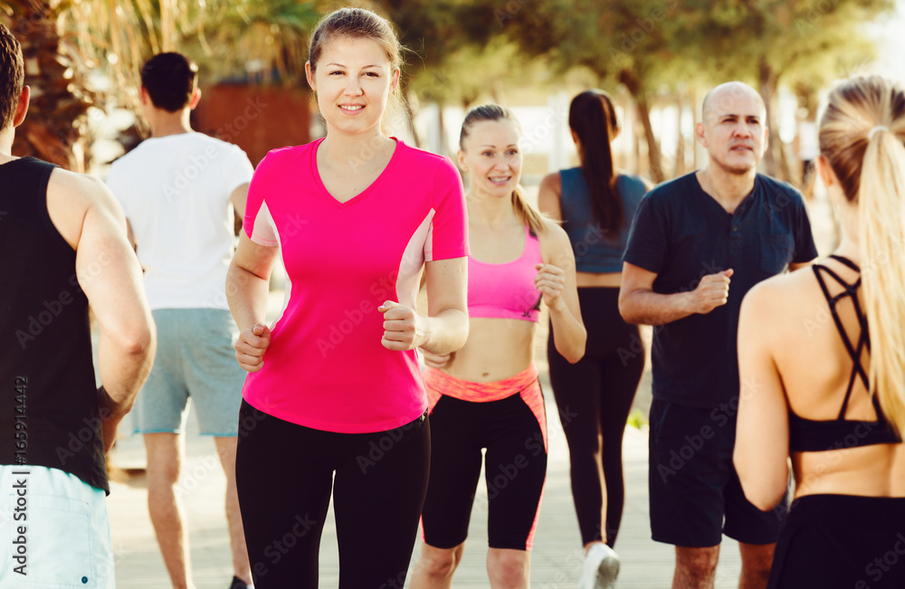 Obraz premium Active people during running training