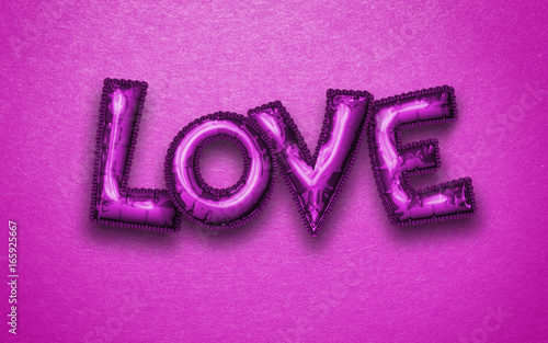 Foto Isolated metallic purple balloons spelling love