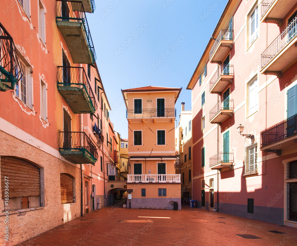 Laigueglia, alleys and streets
