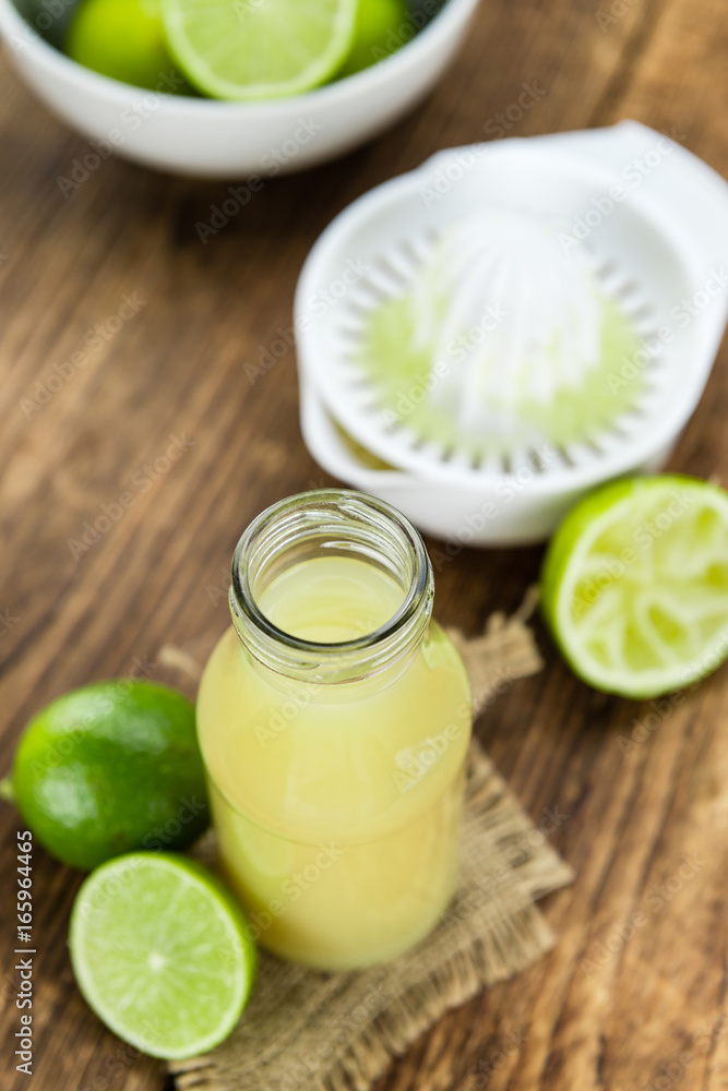 Fresh made Lime Juice Fresh made Lime Juice