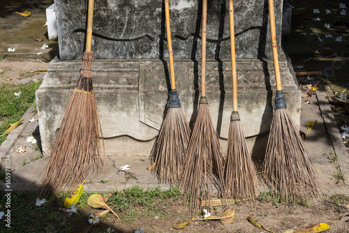 Wallpaper Mural stick brooms the brooms make with coconut leaves. Torontodigital.ca