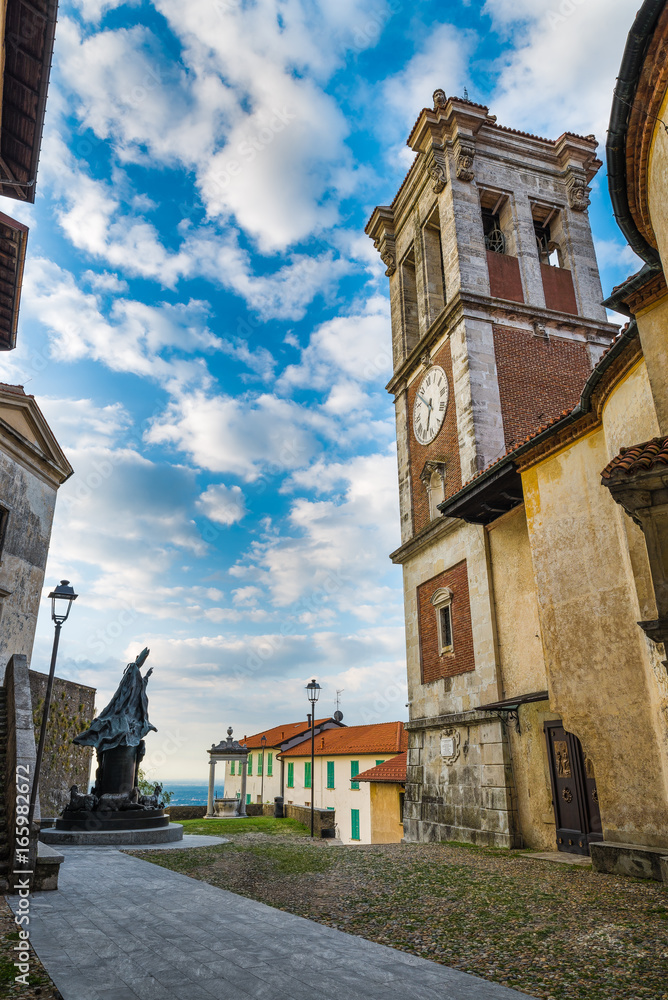 Obraz premium Sacro Monte of Varese (Santa Maria del Monte), medieval village, Italy - Small square in front of the church of the characteristic and old hamlet. In 2003 entered from UNESCO in list of World Heritage