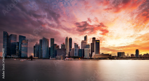 Singapour au crépuscule © Prod. Numérik