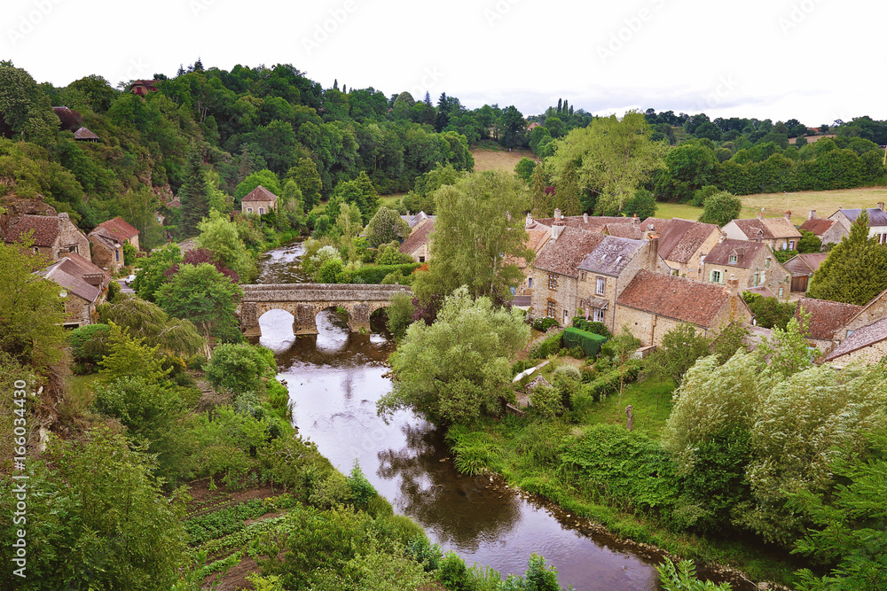 village de Saint-Céneri-Le-Gerei, Normandie, France