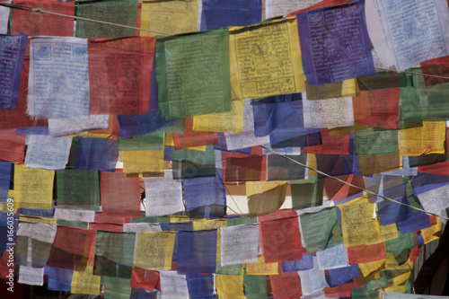 Drapeaux, oriflamme aux couleurs du Tibet