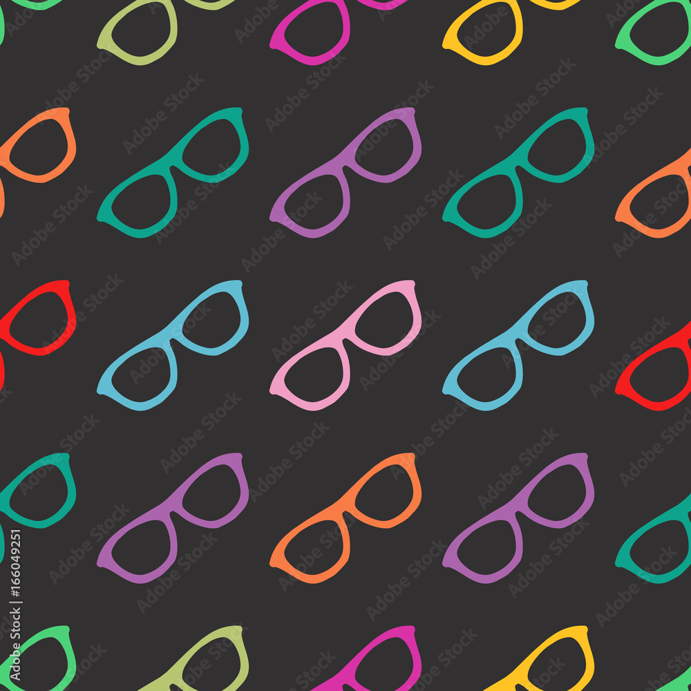 Seamless pattern with hand drawn glasses