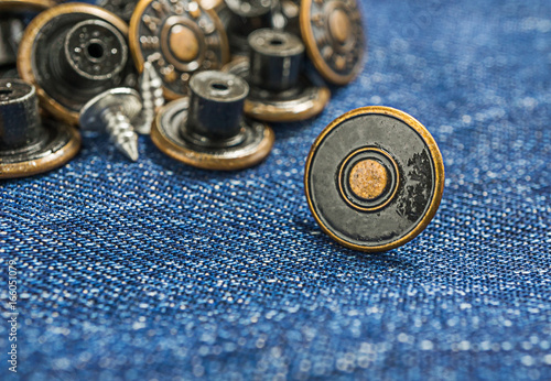 Wallpaper Mural Background close up button jeans on denim fabric Torontodigital.ca