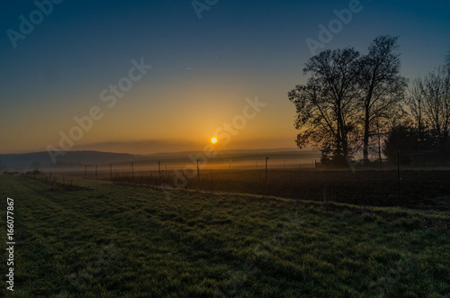 Sunrise in the countryside © Jiri Dolezal
