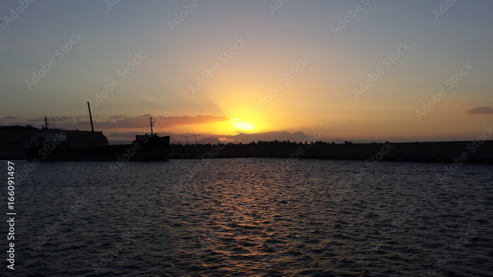 Sonnenuntergang Hafen auf Kreta Griechenland