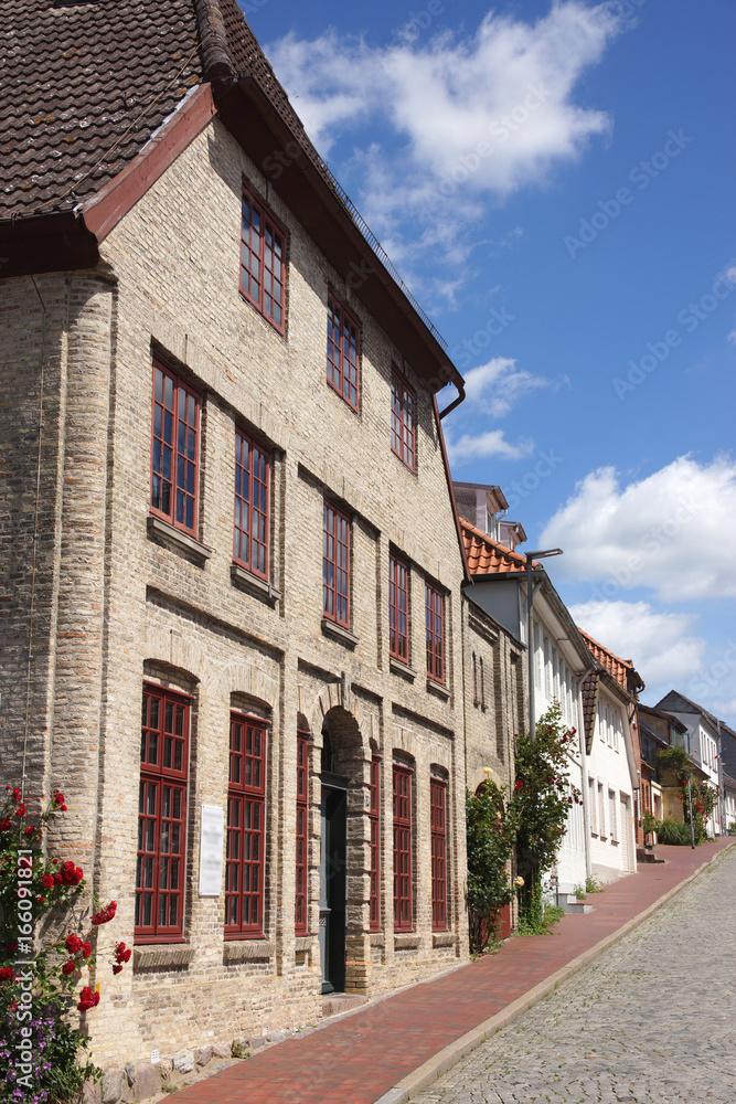 Gebäude in der Burgstraße von Neustadt in Holstein, Schleswig-Holstein