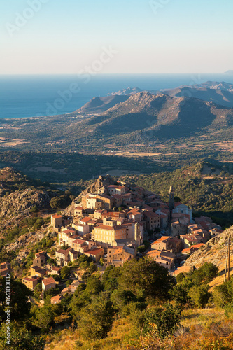 Speloncato, village de Balagne, Haute-Corse photo