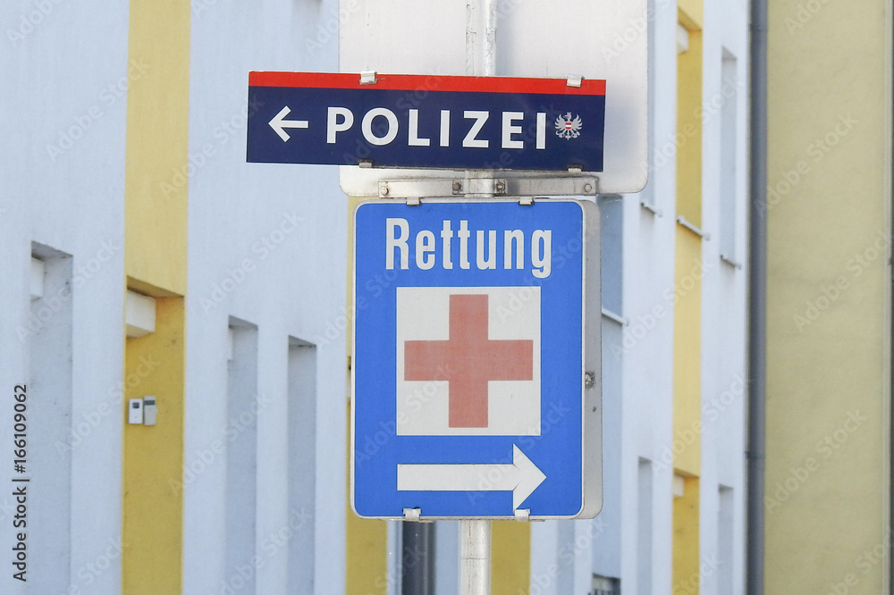 Polizei Österreich Rettung Verkehrszeichen Polizei Österreich Rettung Verkehrszeichen