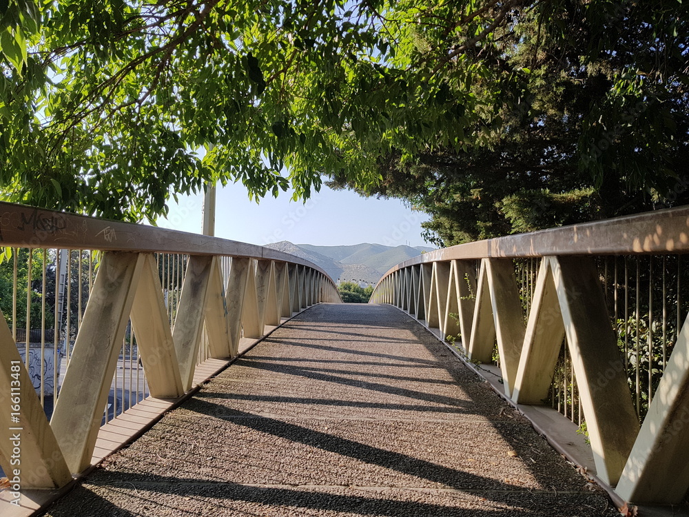 Traverse pont à Marseille V2