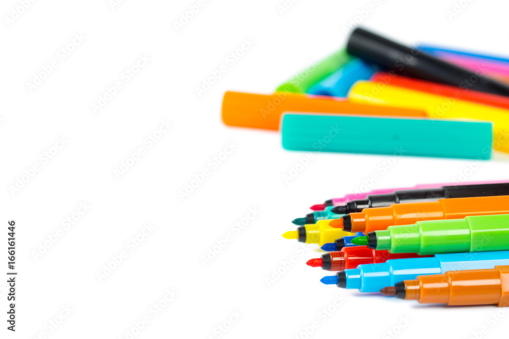 Naklejka premium opened felt-tip pens and caps