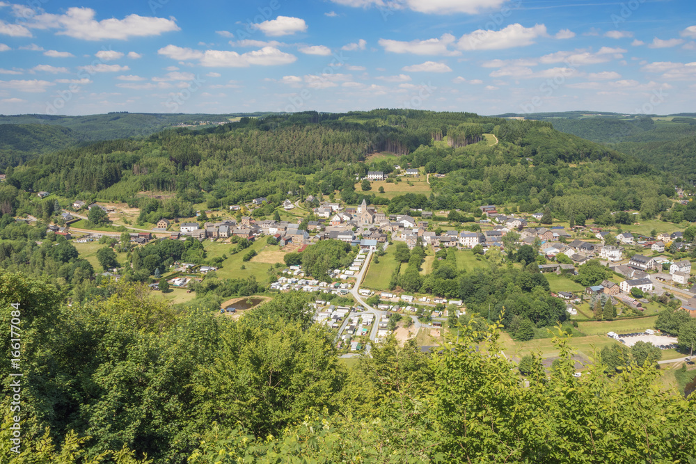 Bird's eye view of Poupehan, seen from the pulpit lookout. The village is in a typical Ardennes setting.
