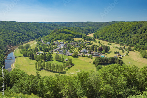 Tableau sur toile The village of Frahan surrounded by the meander of the Semois, seen from Rocheha