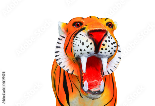 Fototapeta Naklejka Na Ścianę i Meble -  tiger statue at open mouth beautiful isolated on white background  and clipping path