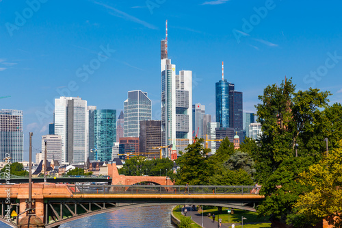 Frankfurt am Main  Ansicht von der Fl    erbr  cke. 31.07.2017.