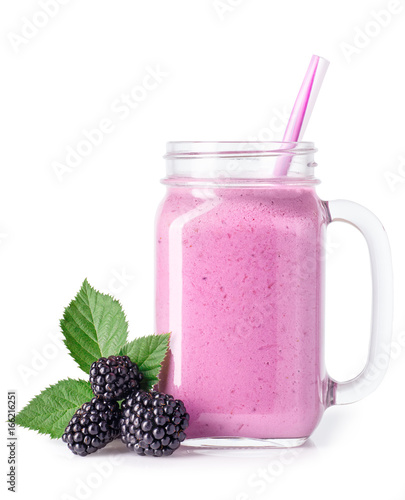 blackberry smoothie in mason jar