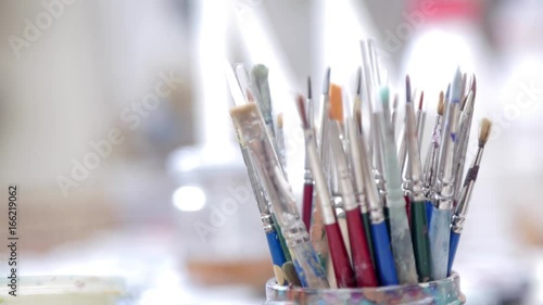 Mescolare colore da pittura