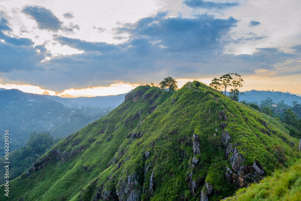 Die verschiedenen Hügel des Little Adams Peak Die verschiedenen Hügel des Little Adams Peak