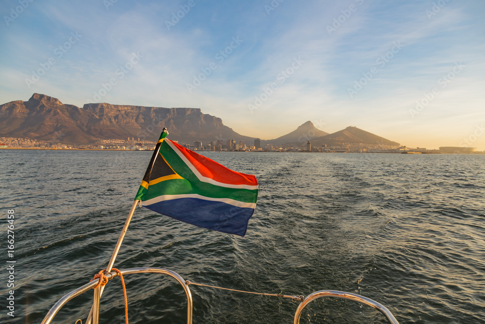 South African Flag Over Cape Town Stock-Foto | Adobe Stock