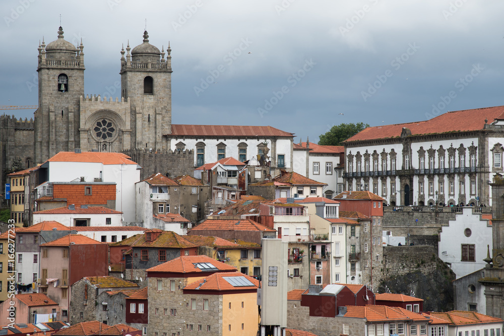 Porto Cathedral and roof top view