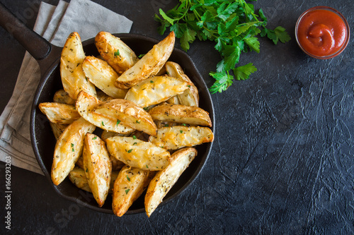 potato wedges with cheese