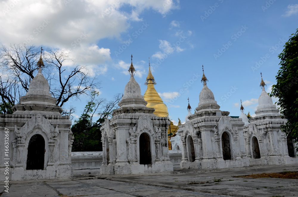 Mandalay temple