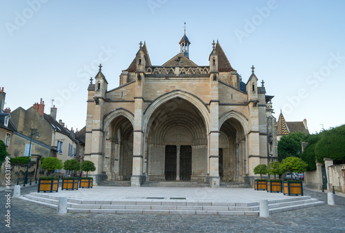 View of Basilica Notre Dame - Beaune, France © tichr