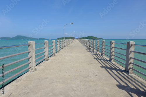 most-w-tajlandii