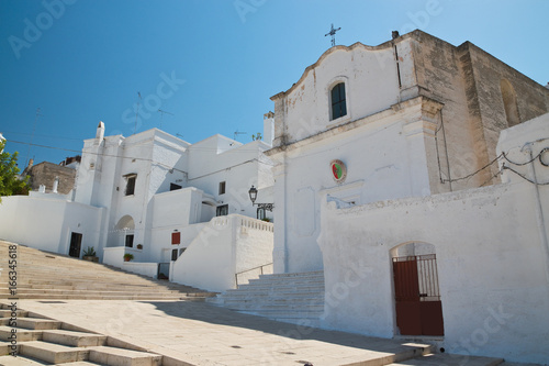 Alleyway. Massafra. Puglia. Italy. 