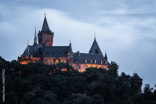 Das Schloss von Wernigerode mit Beleuchtung Abends