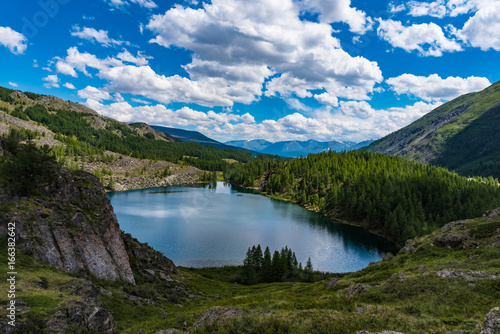 Bergsee im Altai Tavan Bogd Nationalpark Mongolei